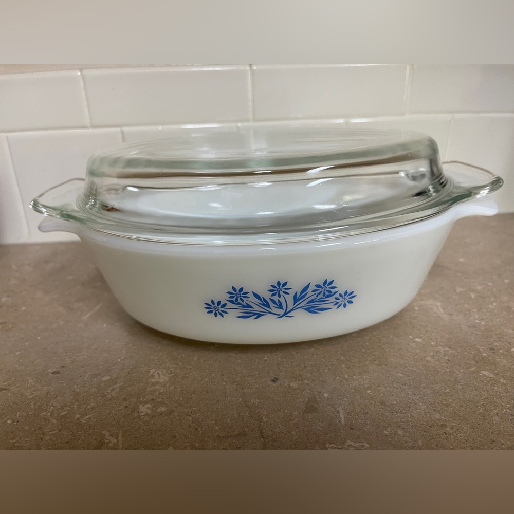 Vintage Anchor Hocking Fire King Oval 1.5 Qt #433 Casserole W/Lid Cornflower